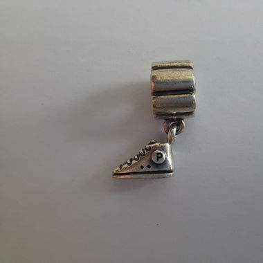 Pandora Charm Turnschuh