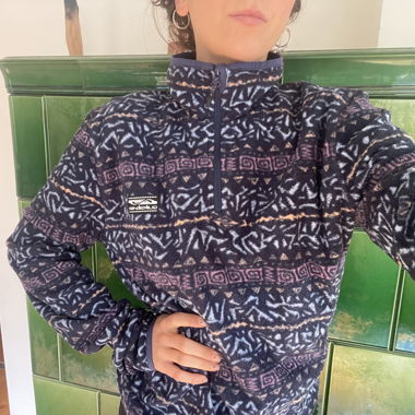 Quiksilver patterned fleece pullover