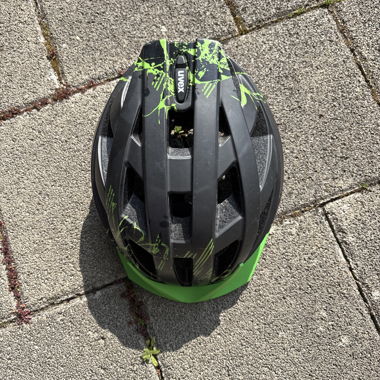 Casco per bici Uvex nero/verde