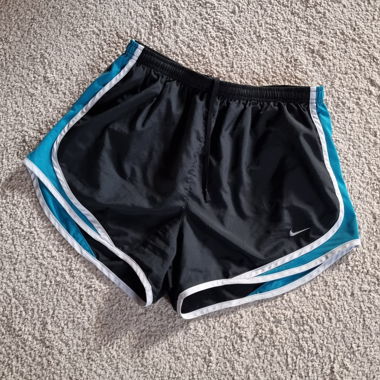 Nike Sport Shorts, Gr. M/38