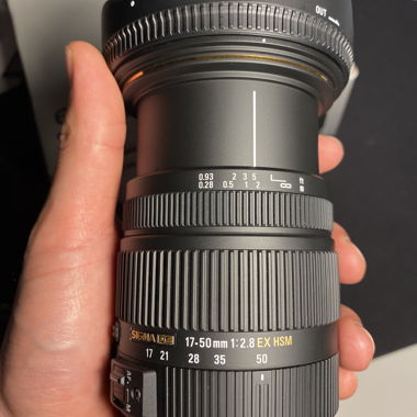 SIGMA 17-50 mm F2.8 EX DC OS