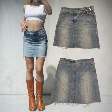 Denim skirt with belt