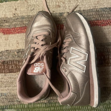 New Balance 500 sneaker rose métallisé