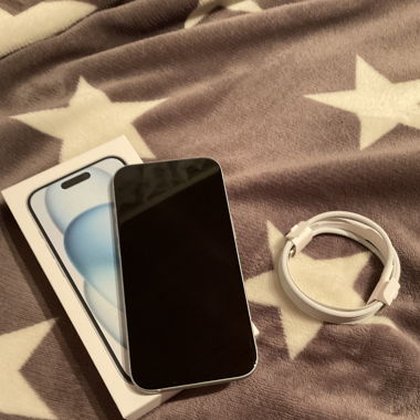 iPhone 15 