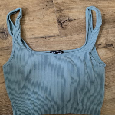 crop top zara