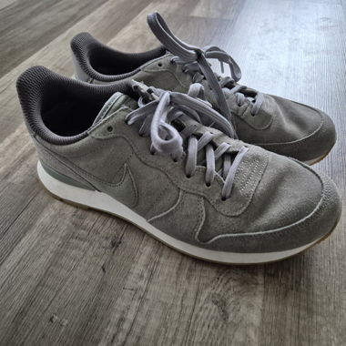 Grey Nike Sneakers