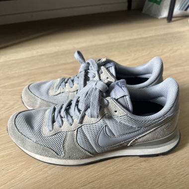 Nike Air Vortex 39
