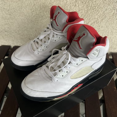 Air Jordan 5 OG Fire Red (2020)