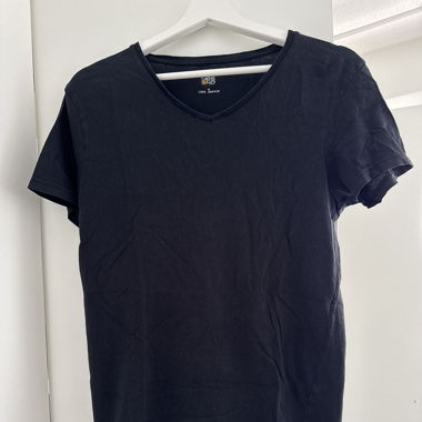 Yes or No, schwarzes T-Shirt