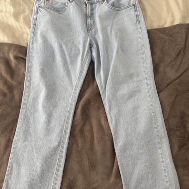 Stradivarius-D98-Jeans