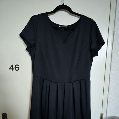Petite robe noire