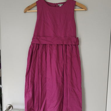 Fuchsia sleeveless dress