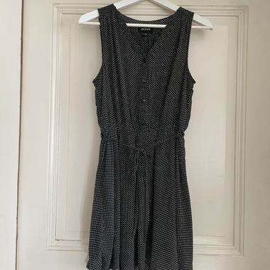Pünktchenkleid