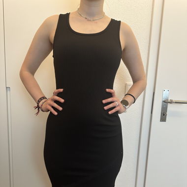 Kleid Mango