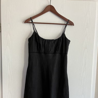 Robe en lin - noir - Etat comme neuve - 40/42