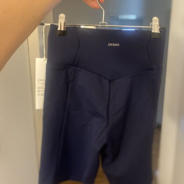 Radlerhose, High Rise, Nie getragen, mit Etikett.