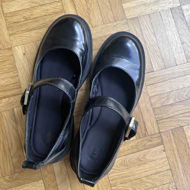 ZARA black Mary Janes