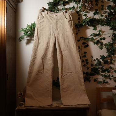 Pantaloni crema in velluto a coste / Manchester