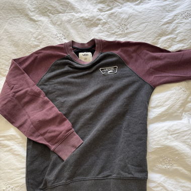 Pulli Vans