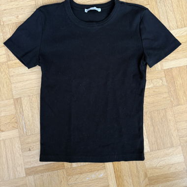 Zara Basic enges Top