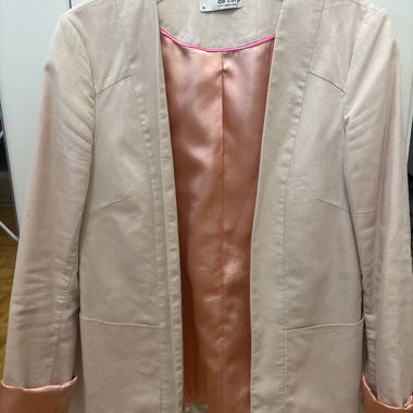 Blazer beige doublé rose