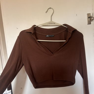 Langarmshirt mit Kragen