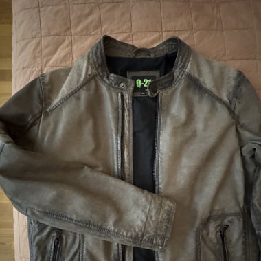 Q-21 leather jacket