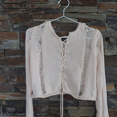 Strickpullover mit Schnürung