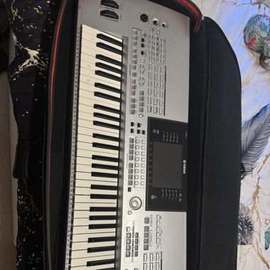 Yamaha Tyros 1