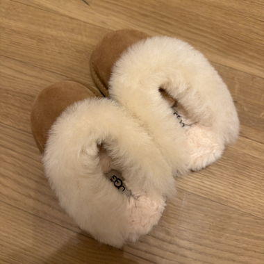 Pantofole in pelle di pecora UGG
