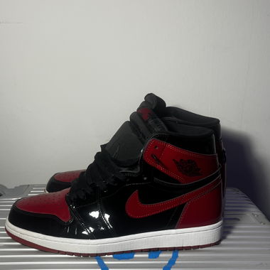 Nike Air Jordan 1 Patent Bred