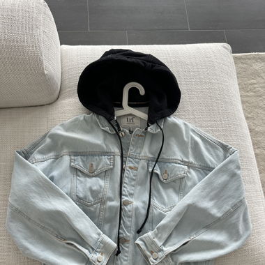 Veste en Jean avec capuche