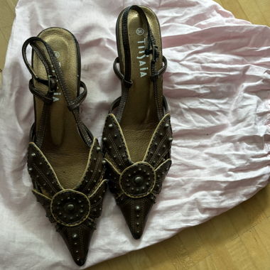 Braune Absatzschuhe