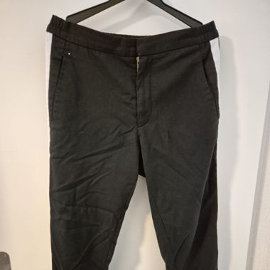 Pantalon noir chino