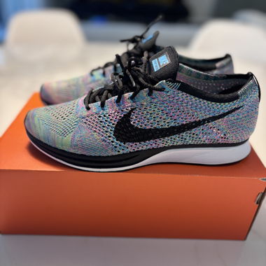 Nike Flyknit Racer