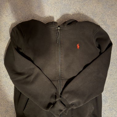Schwarzer Polo Hoodie mit Reissverschluss