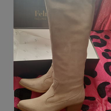 Beige Suede Felmini Cream Boots