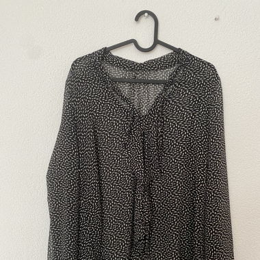 Bluse mit Rüschen