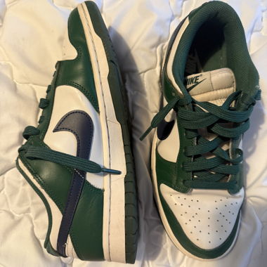Baskets Nike vert blanc