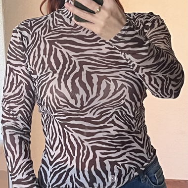 Maglia a maniche lunghe trasparente