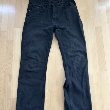 EIGHTYFIVE schwarze Straight Jeans W31