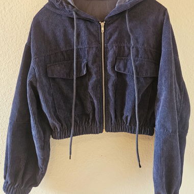 Kurz geschnittene Cord-Hoodiejacke