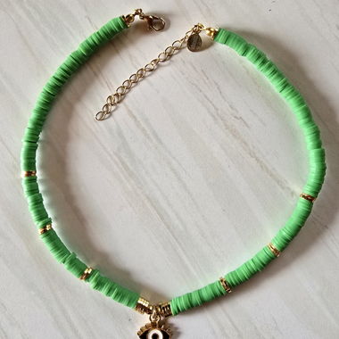 Grüne Perlen-Charm-Kette