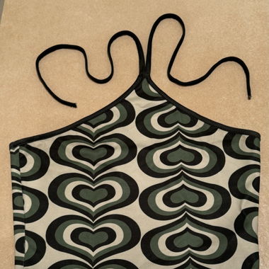 Grünes Neckholder Herztop 