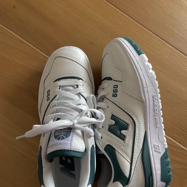 New Balance 550
