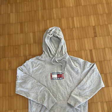 TOMMY HILFIGER HOODIE