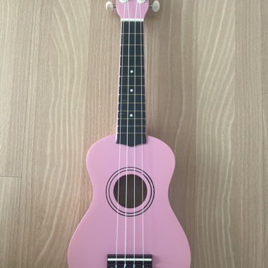 Pinke Ukulele