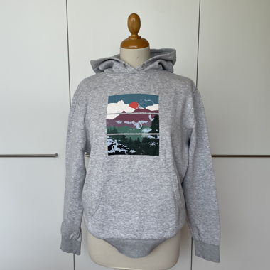 Grauer Hoodie mit Druck
