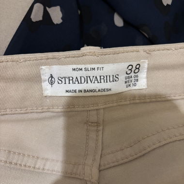 Stradivarius Camel-Jeans Grösse 38