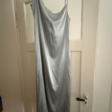 Elegantes, leichtes Kleid 